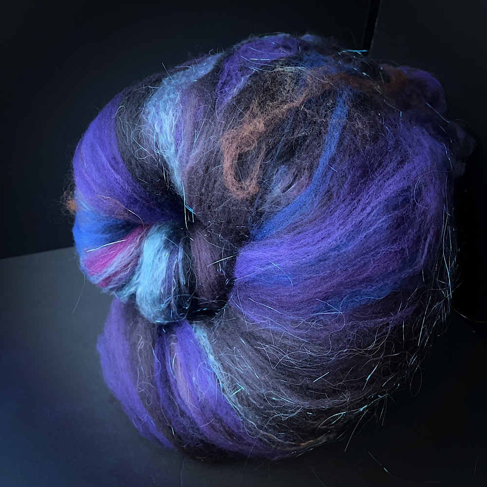 Batt for spinning yarn