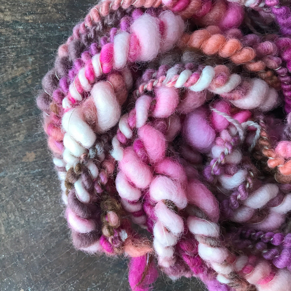 Peach pink art yarn 55g - Mynoush