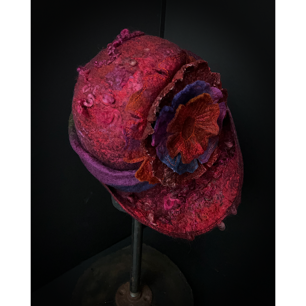 Felted flapper’s hat with rose size 24” 1/4