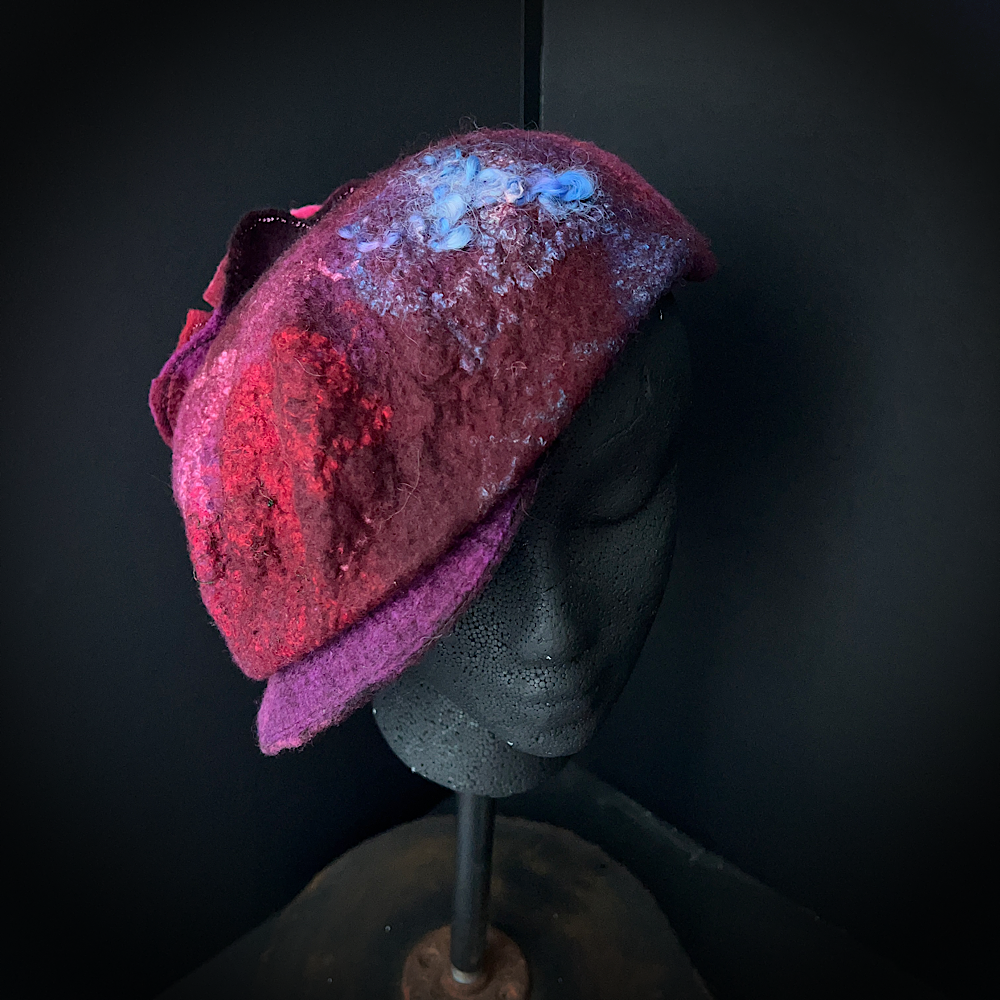 Felted newsboy hat size 23.5”