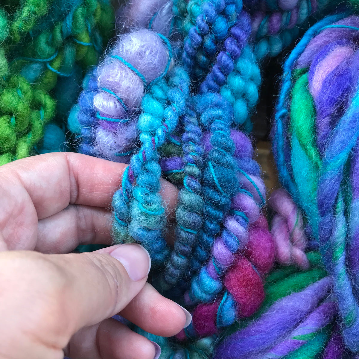 Blue hand spun yarn scarf kit - yarn trio 250 grams - Mynoush