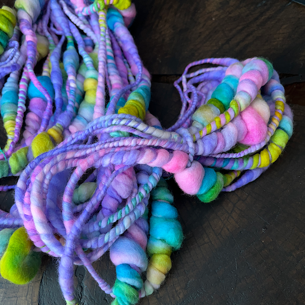 Unicorn - jumbo spiral art yarn