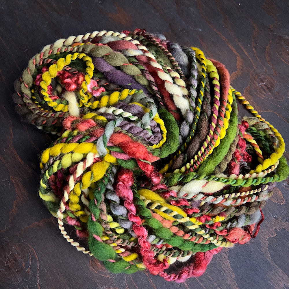 Art yarn for weaving and knitting
