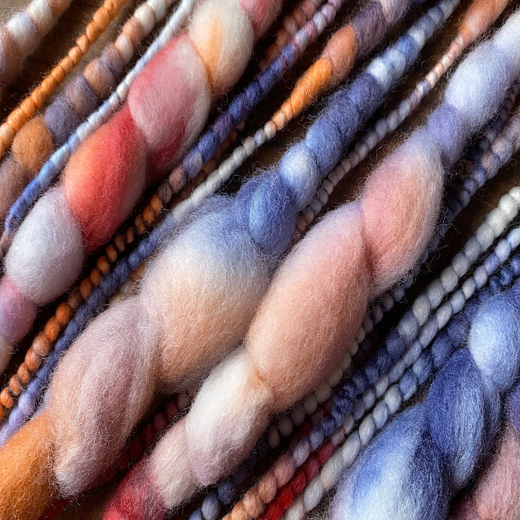 Après l’orage Extreme thick and thin merino yarn