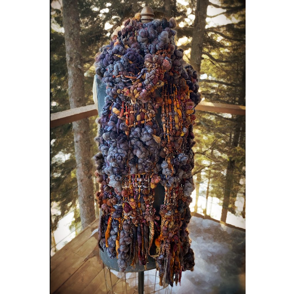 Beside the fireplace - Woven scarf - COMING SOON