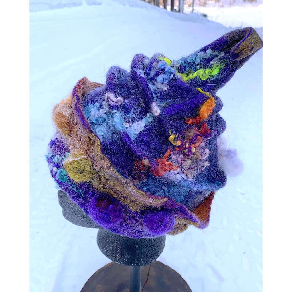 Nuit d’hiver - Felted hat 21“ small