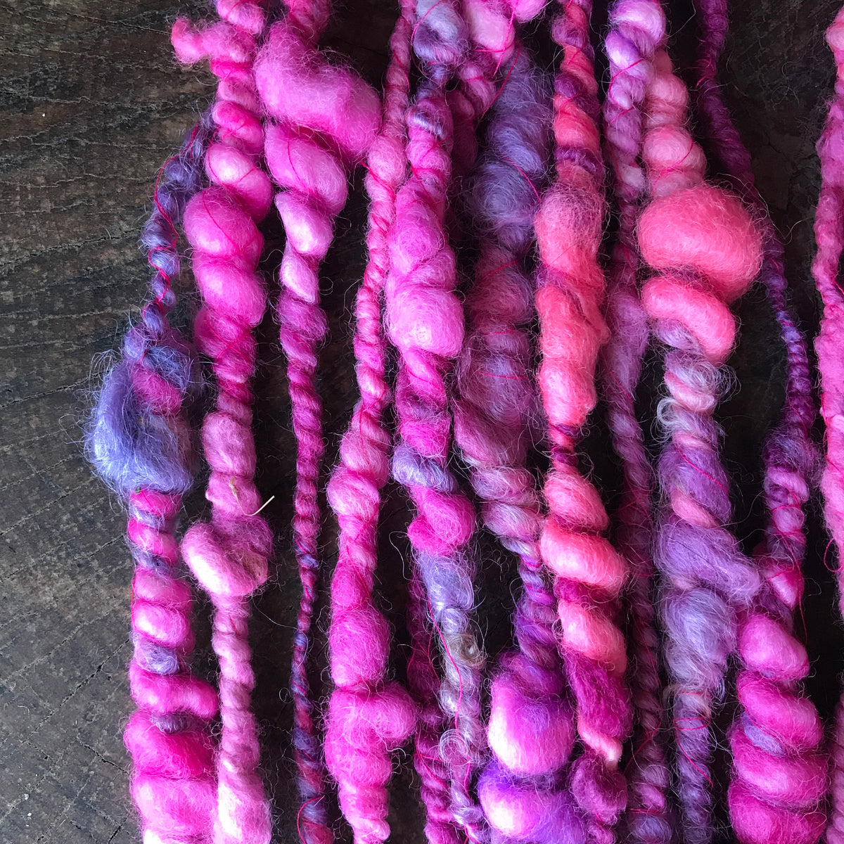 Pink art yarn 100g 16y - Mynoush