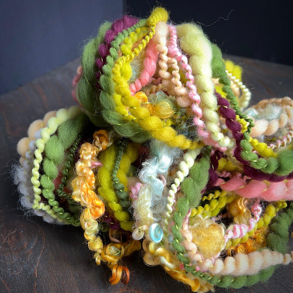 Art yarn for weaving and knitting