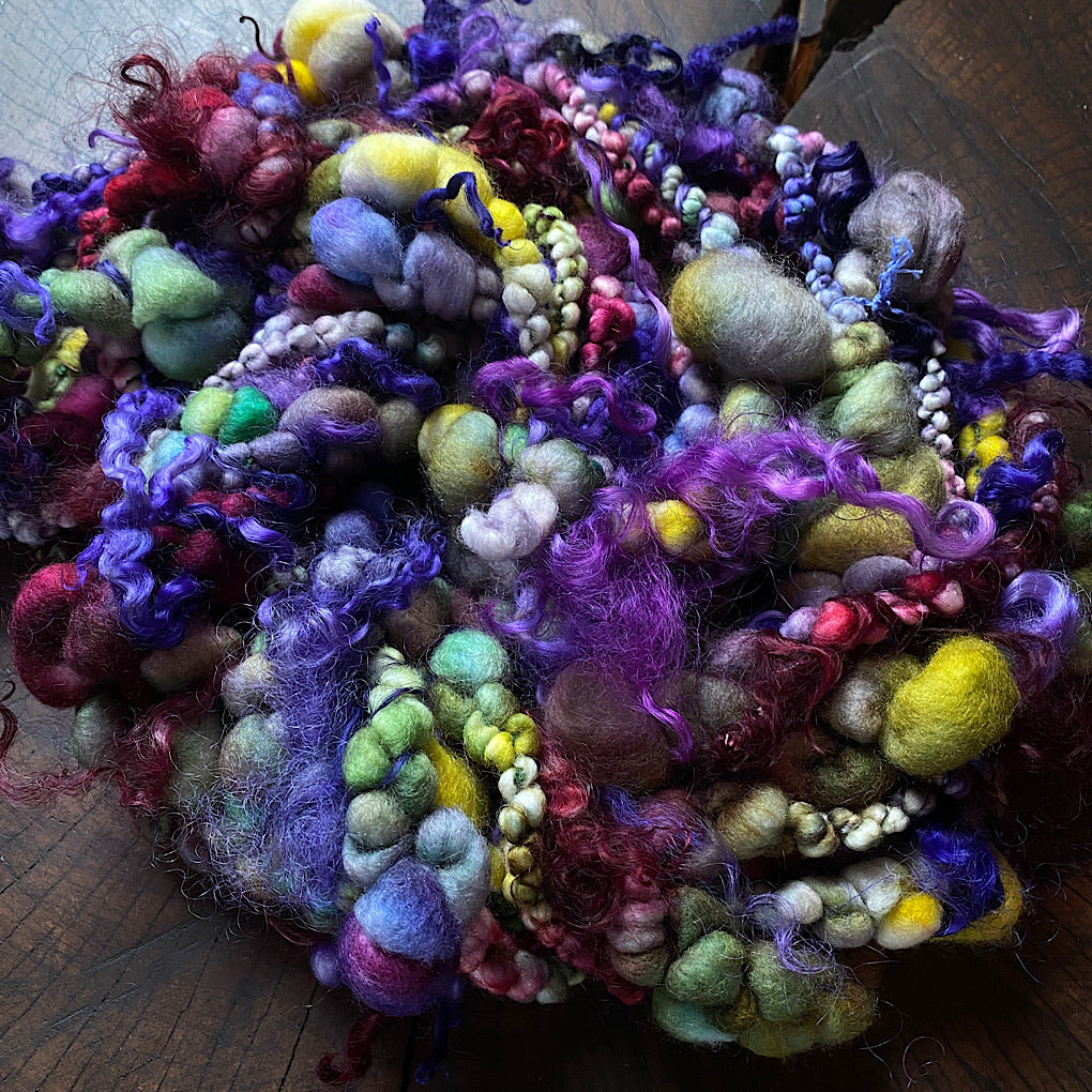 Custom Jumbo Boucle - Pensée- Locks included