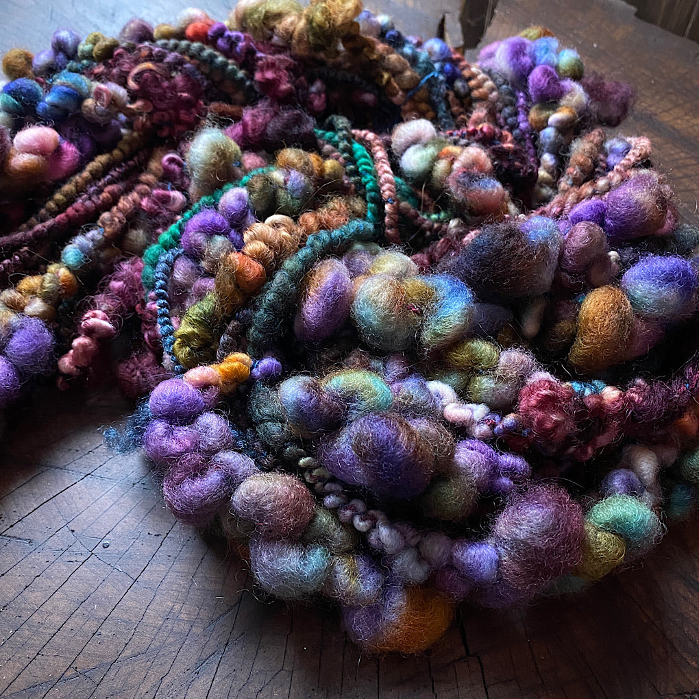 Crépuscule 6 art yarn