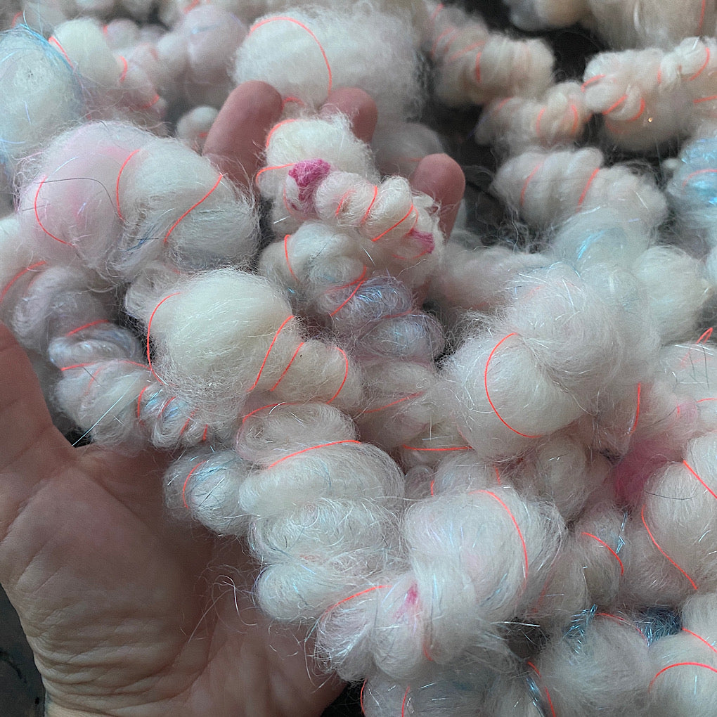 Cloud spark Super coiled Art yarn