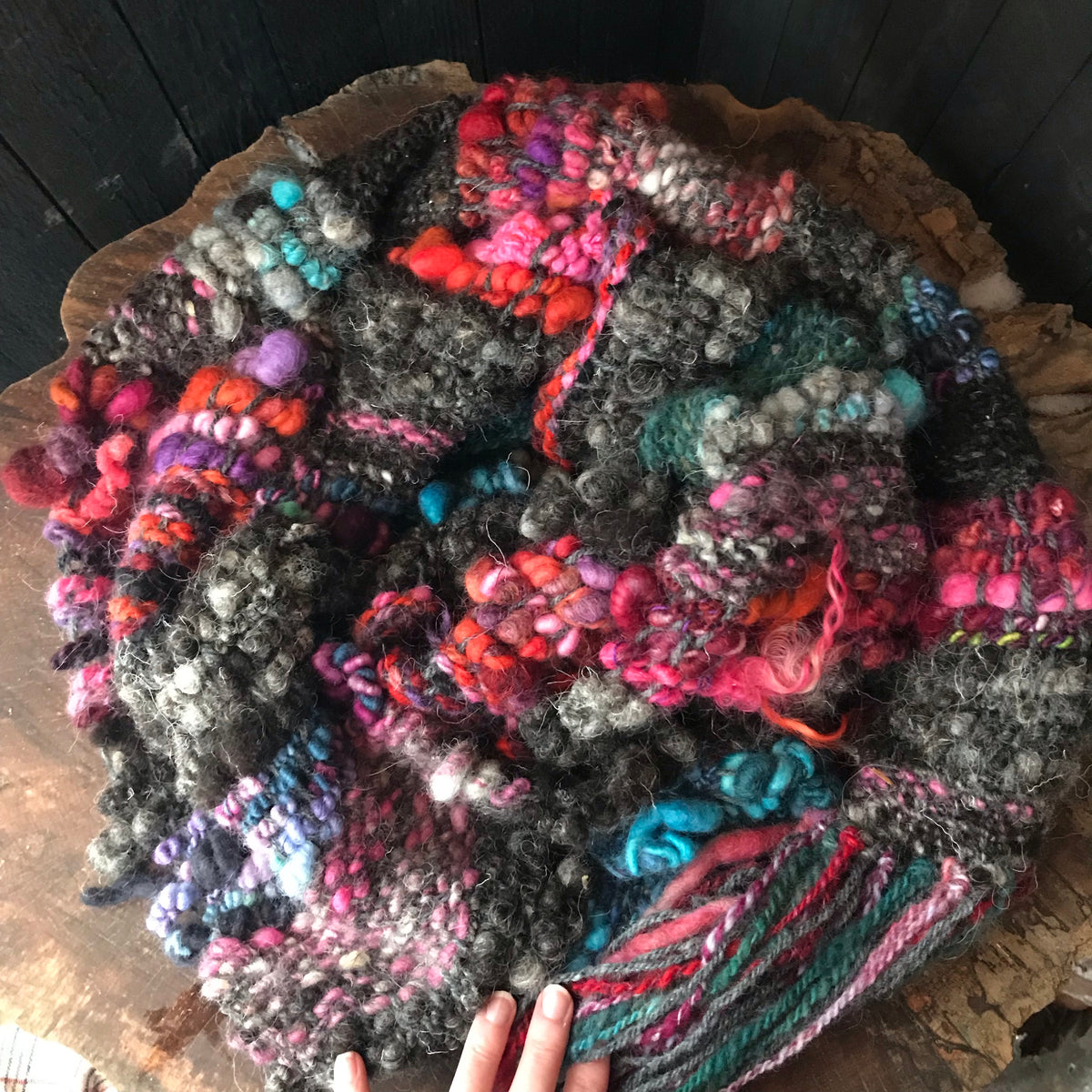 Black scarf 100% Wool - Foulard 100% laine noir - Mynoush