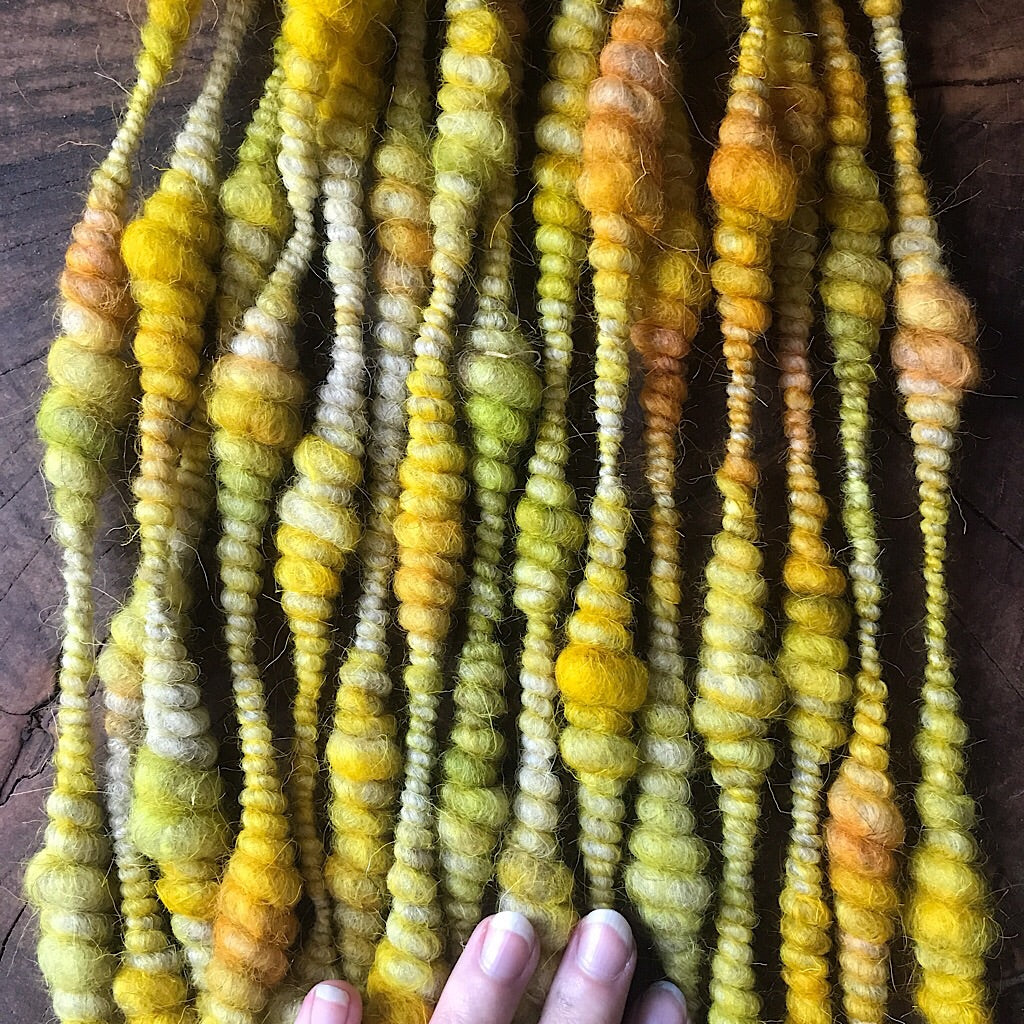 Mustard weaving yarn