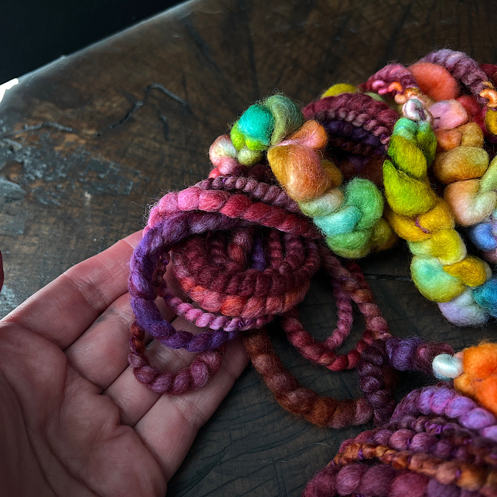 Carnavalesque - bubbly art yarn