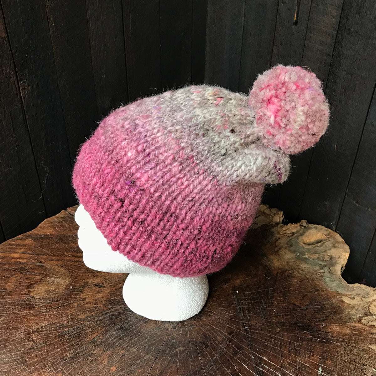 Pink beanie 100% wool  | Tuque rose 100% laine - Mynoush