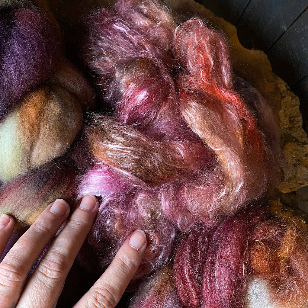 Spinning kit Hand dyed roving