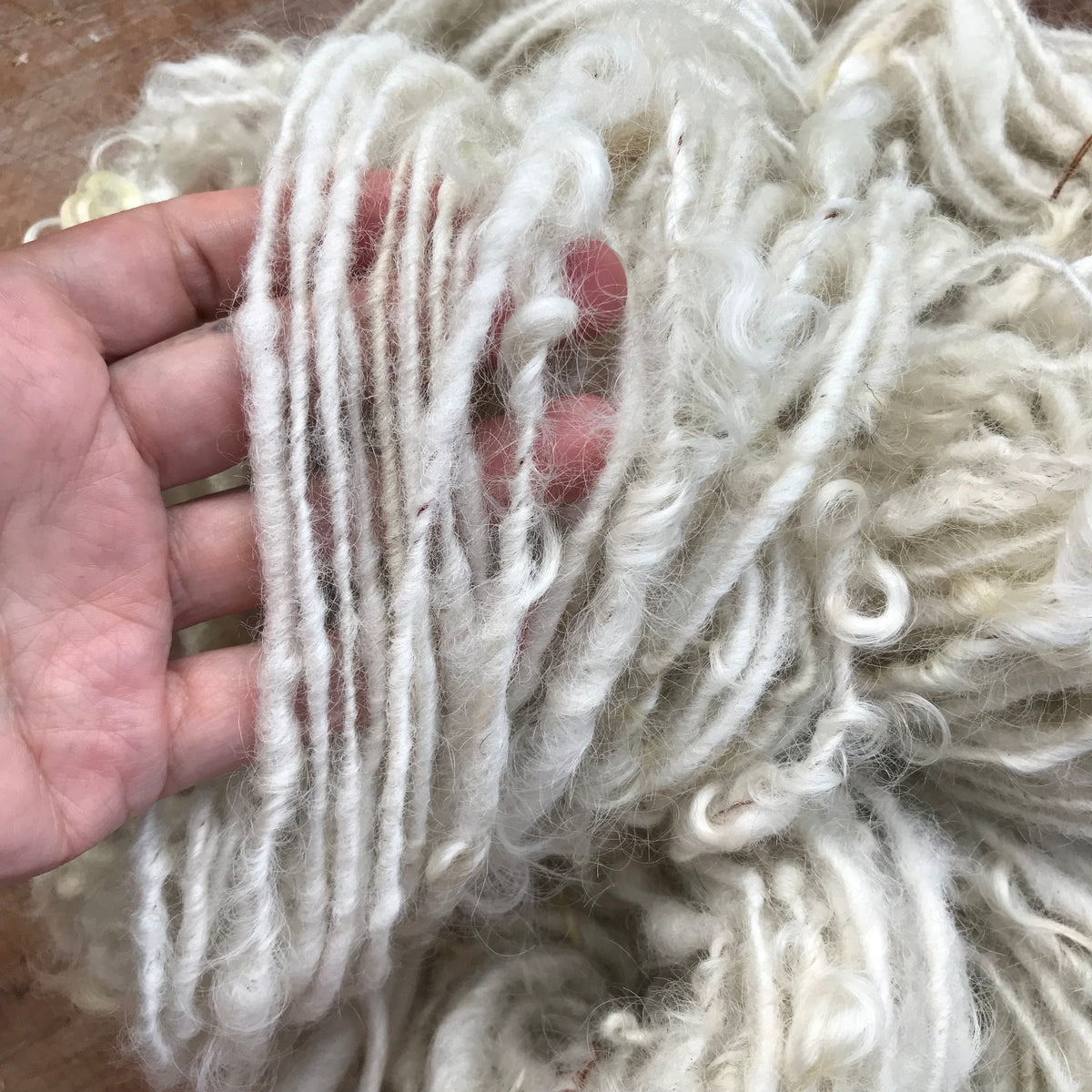 Natural white textured wool yarn 100 grams skein - Mynoush