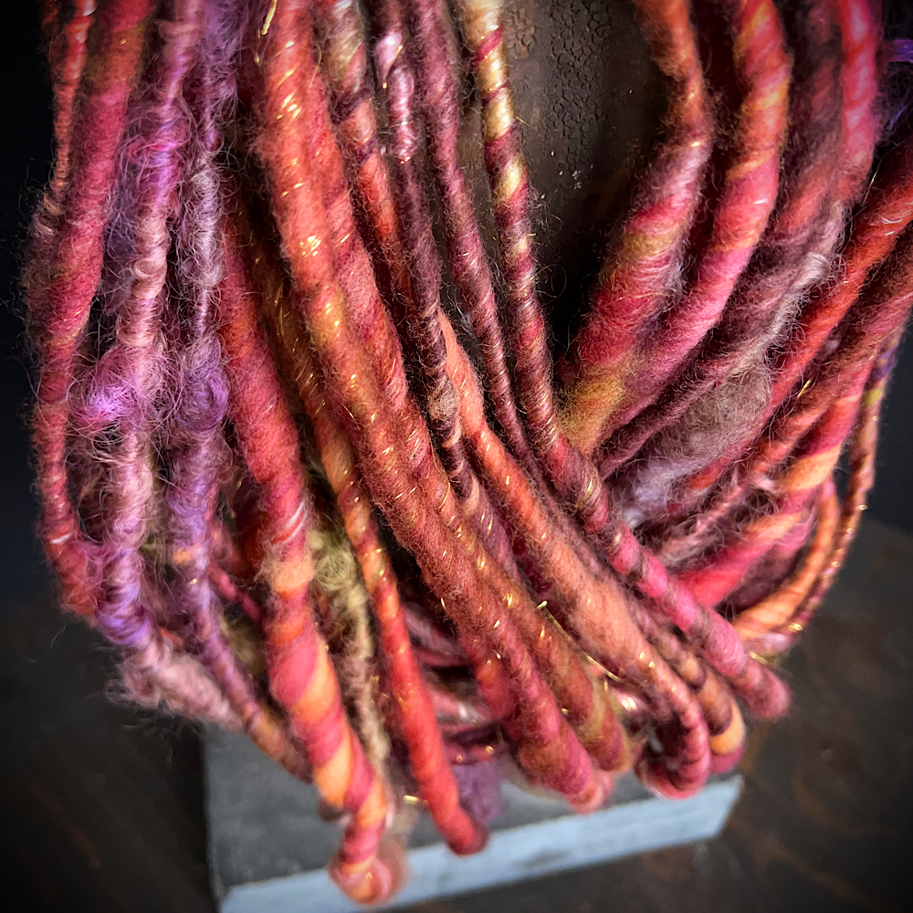 Core spun weaving yarn