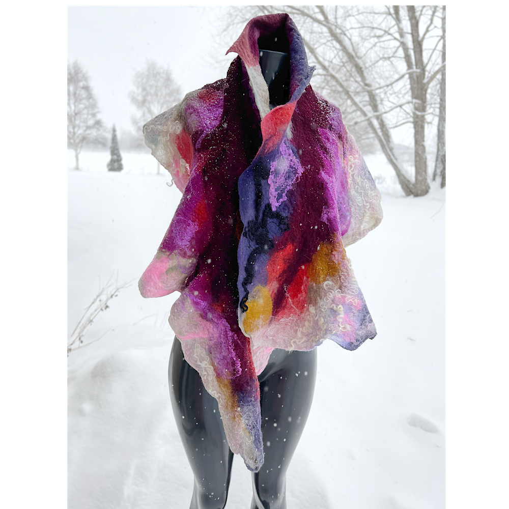 Felted scarf 2023