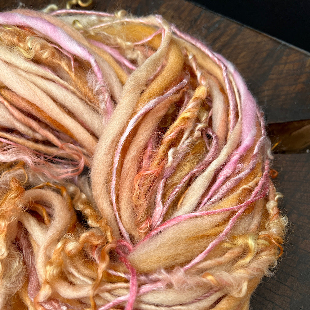 Honey swirls - single art yarn