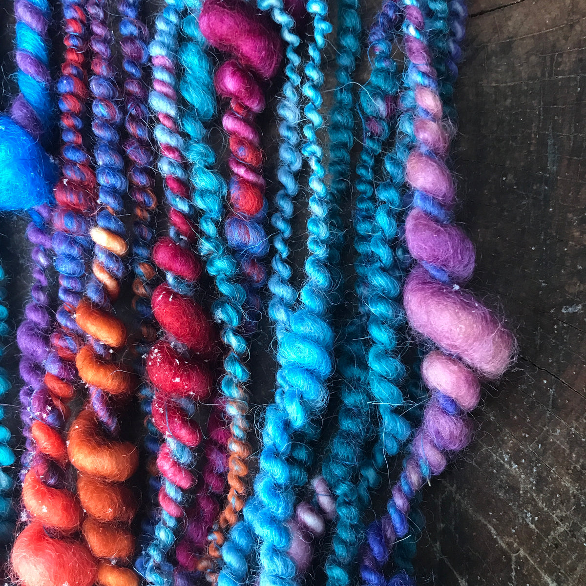 Blue  art yarn 100g - Mynoush