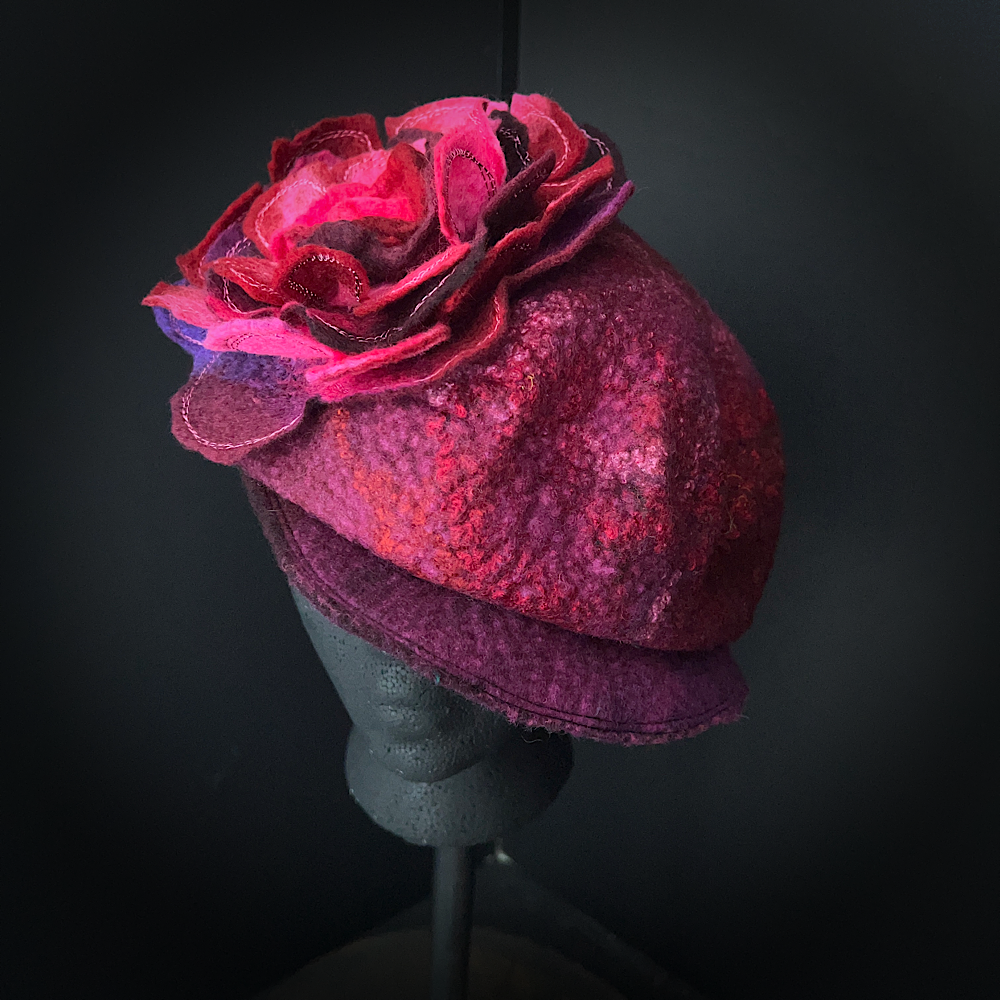 Felted newsboy hat size 23.5”