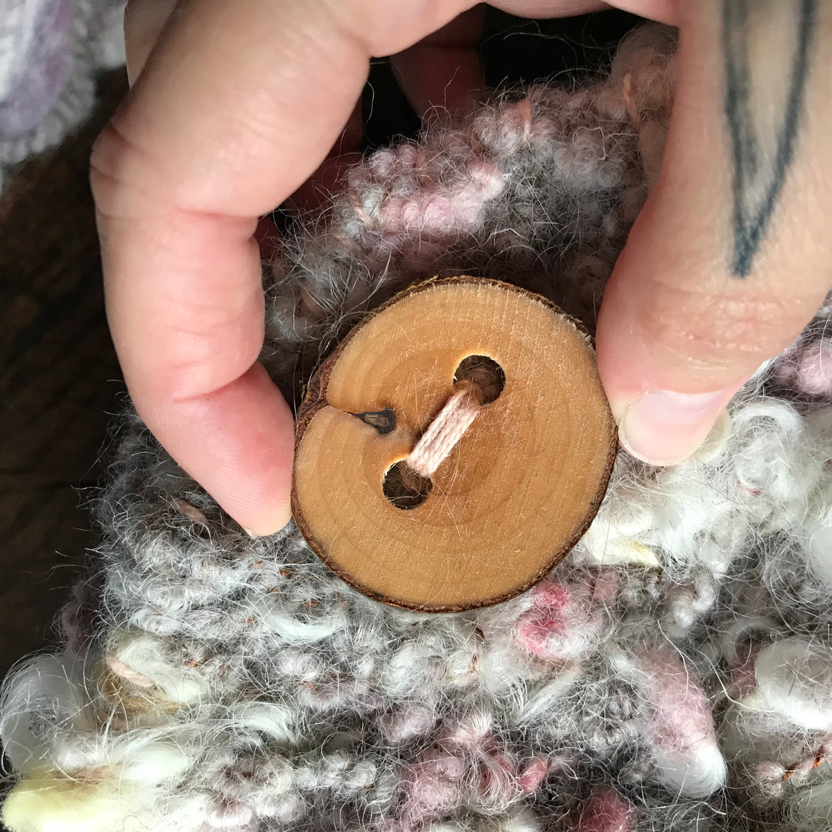 Felted handbag #4 with pink flowers - Mynoush