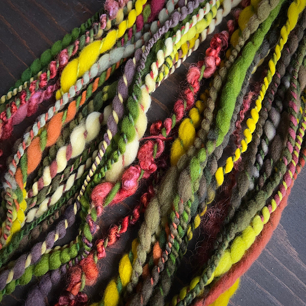 Art yarn for weaving and knitting