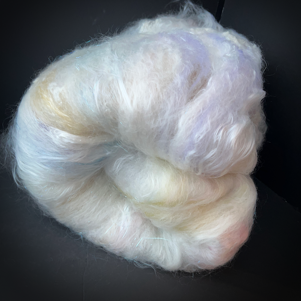 Batt for spinning yarn