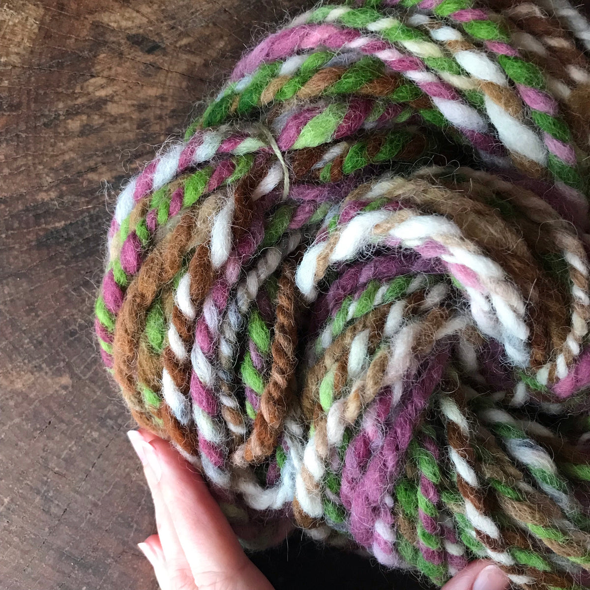 Green hand spun yarn 84g 32y - Mynoush