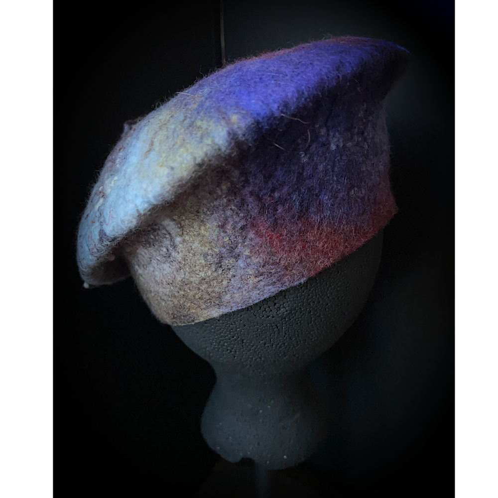 Felted beret with leaves size 22“ 3/4 small
