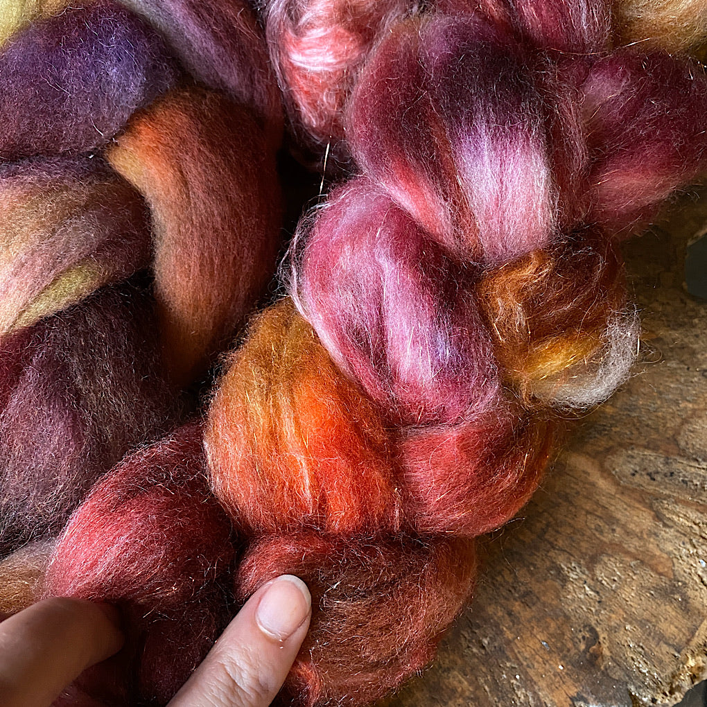 Spinning kit Hand dyed roving