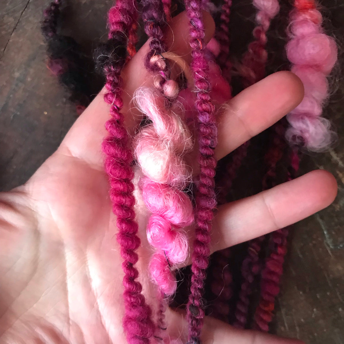 Pink art yarn 90g - Mynoush