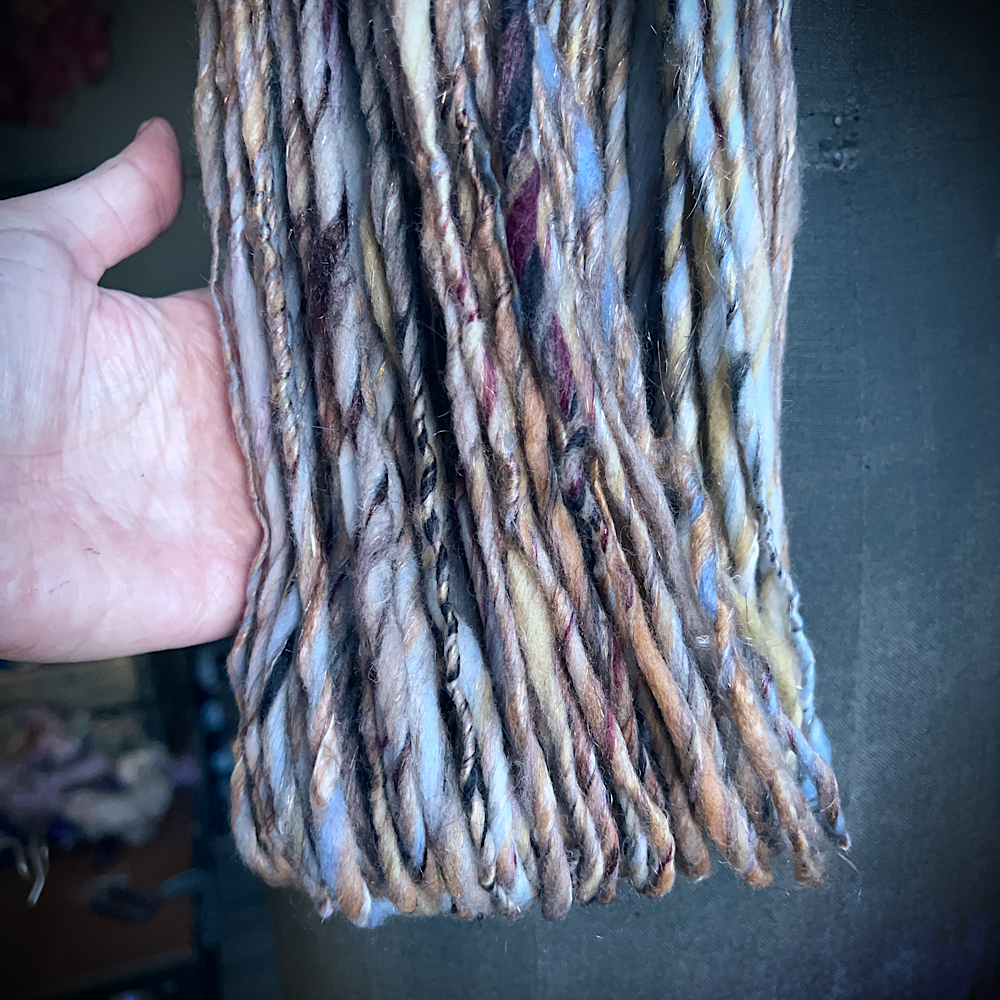 Hand spun yarn single