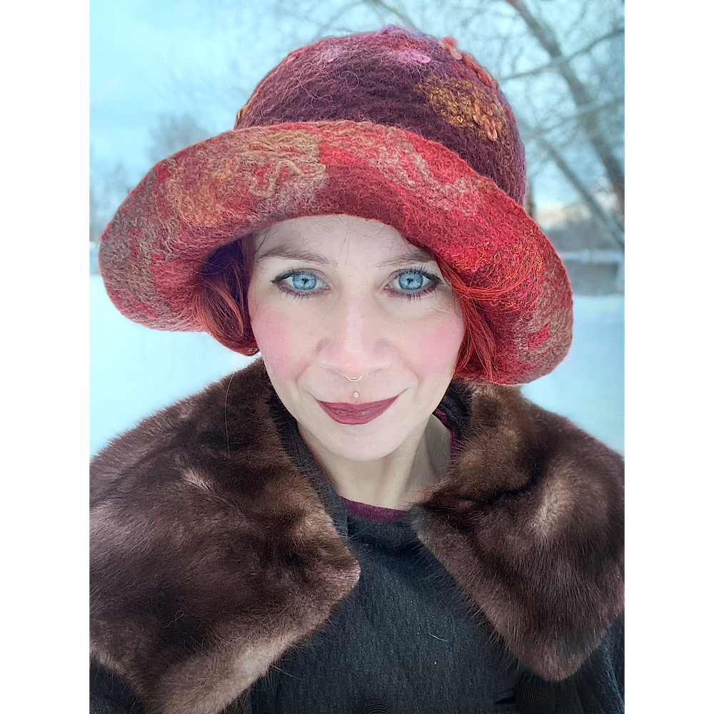 Felted flapper’s hat- 23.5”