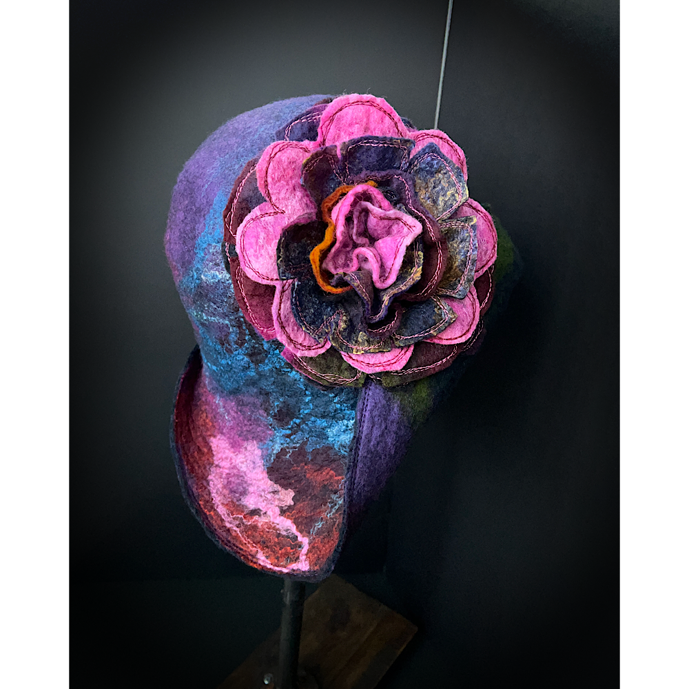 Felted flapper’s hat with rose size 24” large