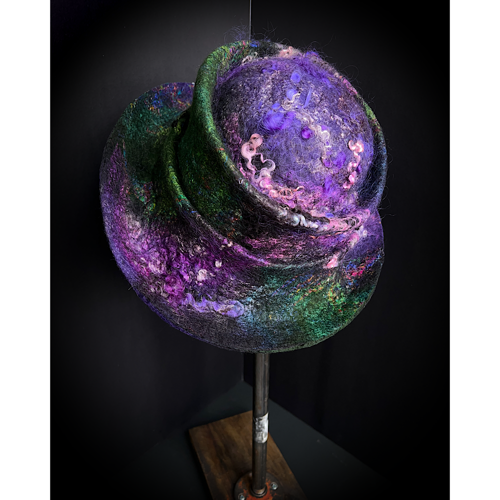 Felted hat- 24.5”