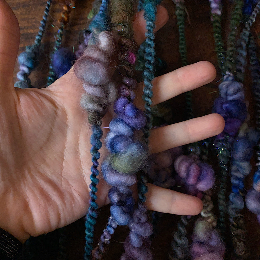 Enchanteresse Art yarn