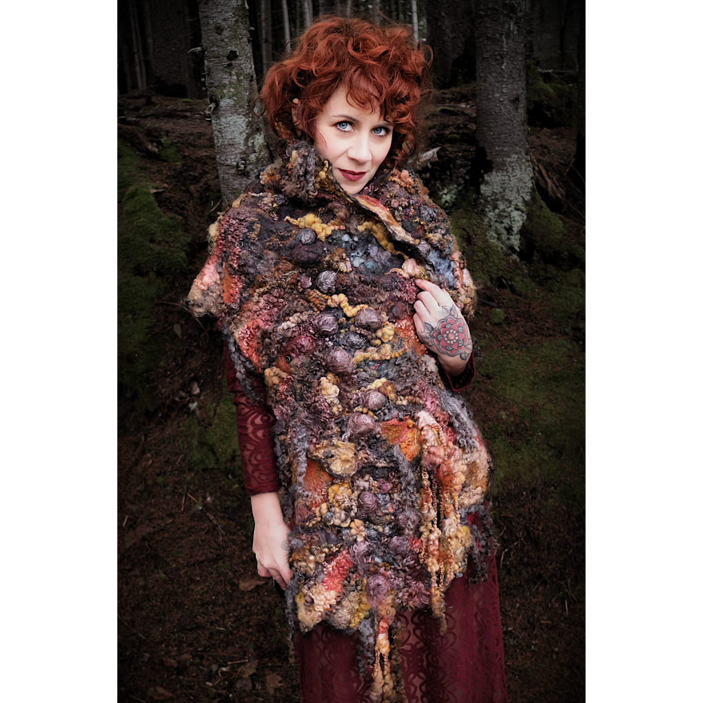 L’esprit du Bois 2021 - Felted Scarf