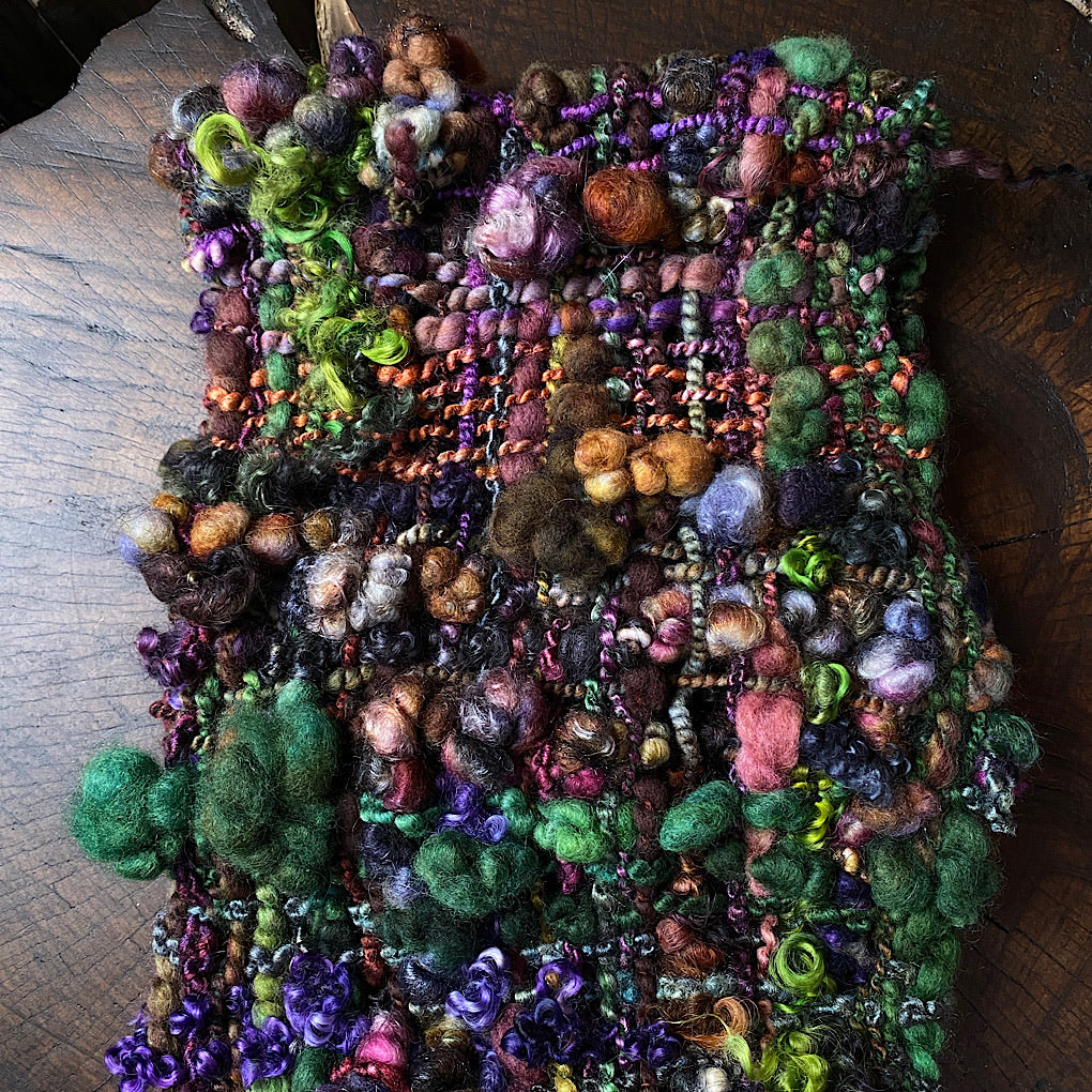 The Peculiar - Woven scarf