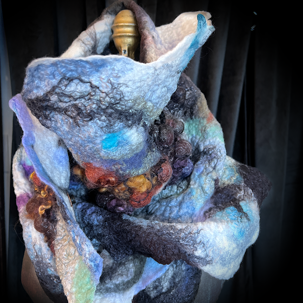 2022 Landscape serie  - Polar Sun - felted scarf