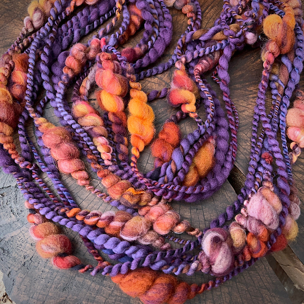 Art yarn for weaving