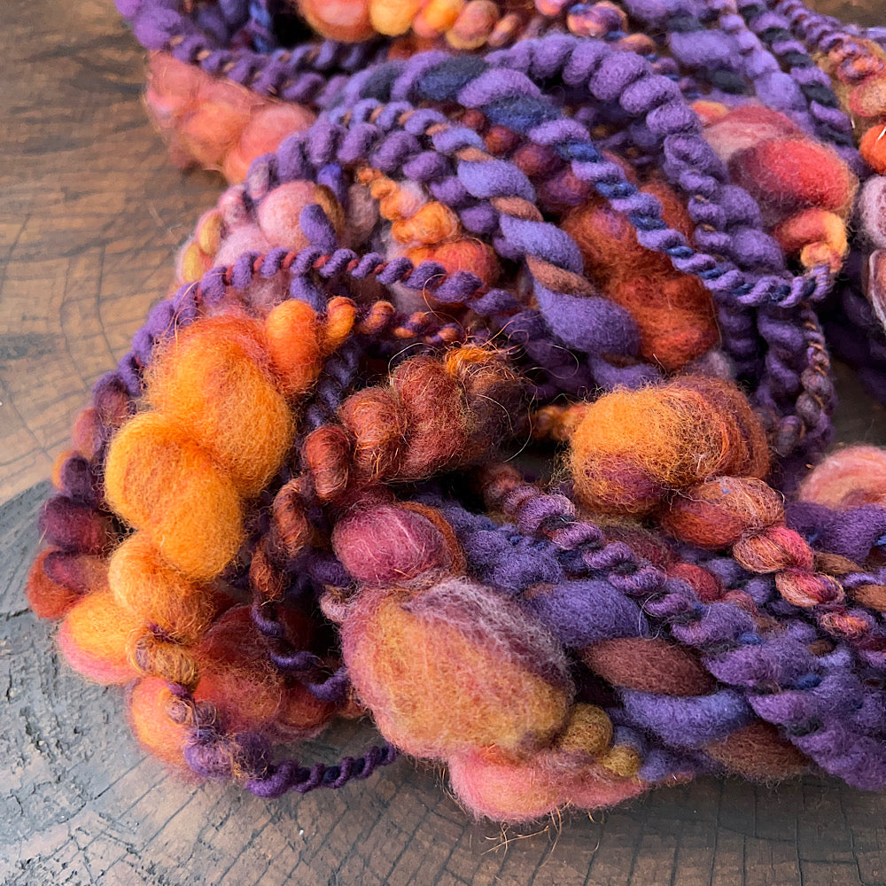 Art yarn for weaving