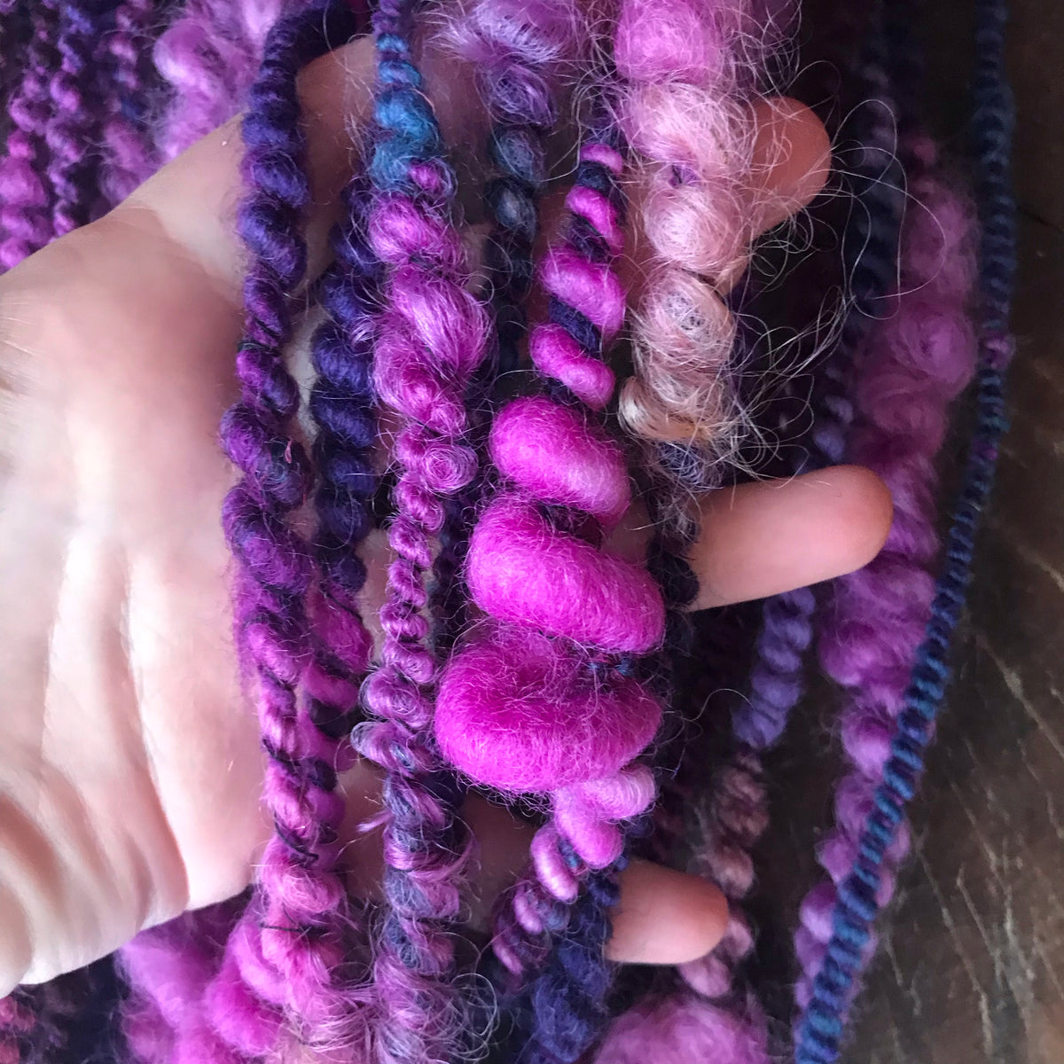 Purple art yarn 100g 20y - Mynoush