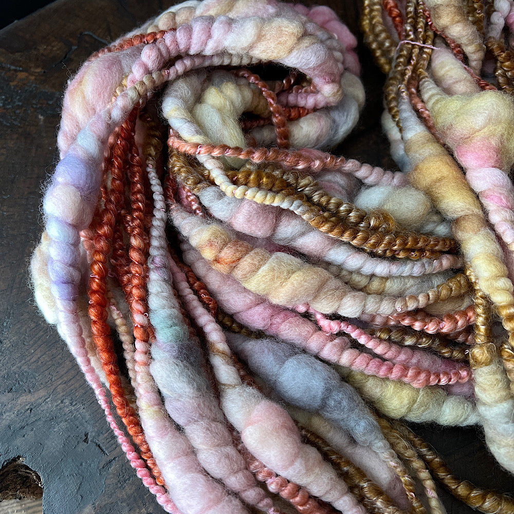 Vintage gold - jumbo spiral art yarn