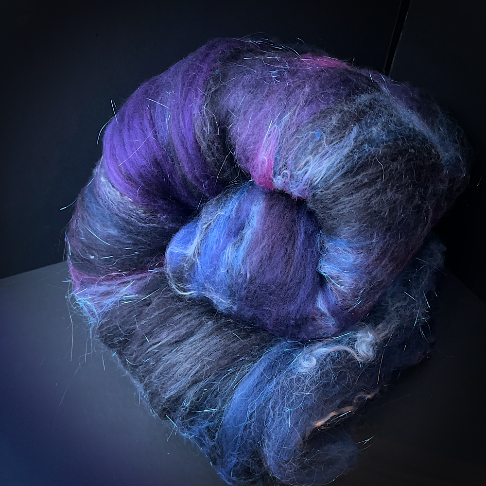 Batt for spinning yarn