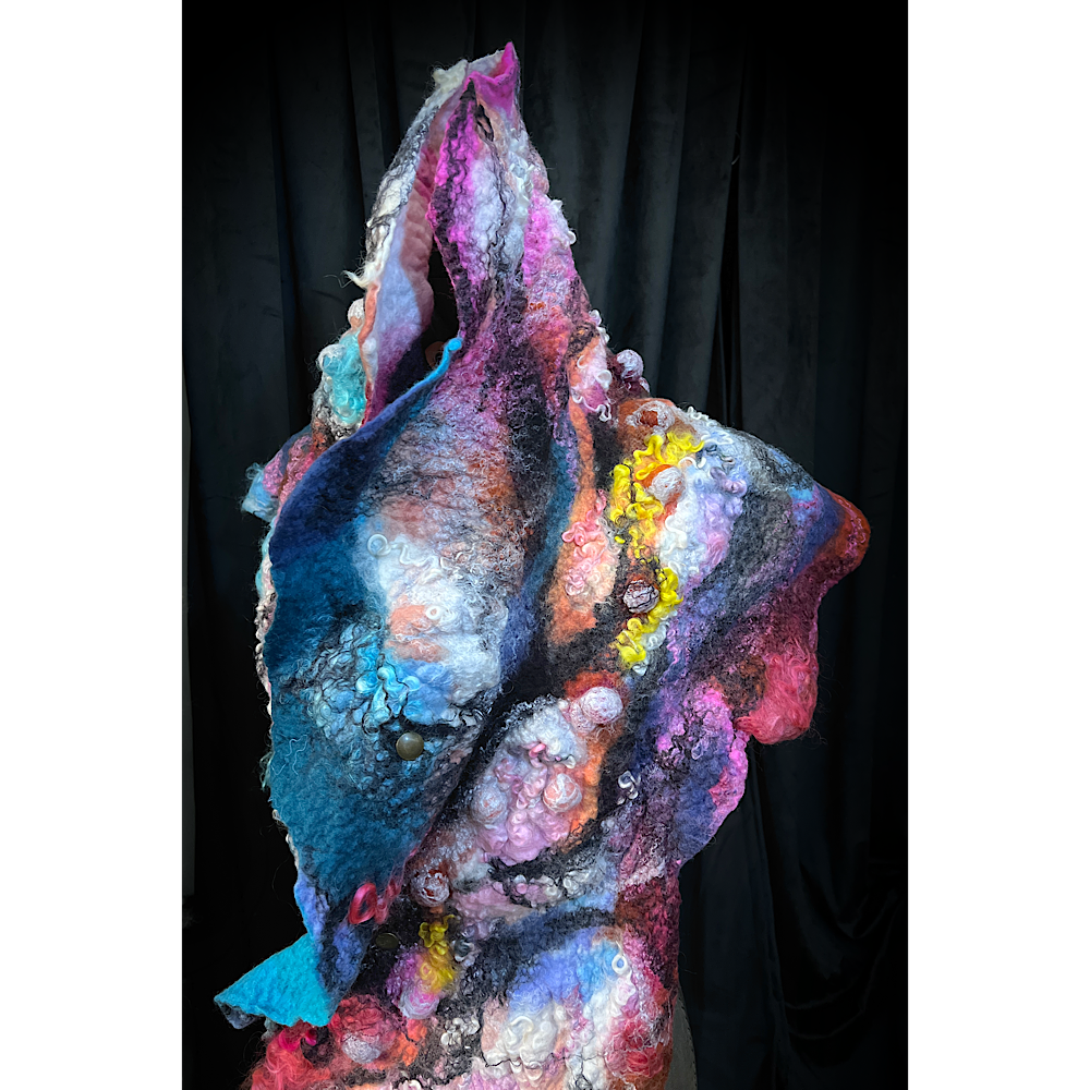 2022 Landscape serie  - Northen Rose - felted scarf