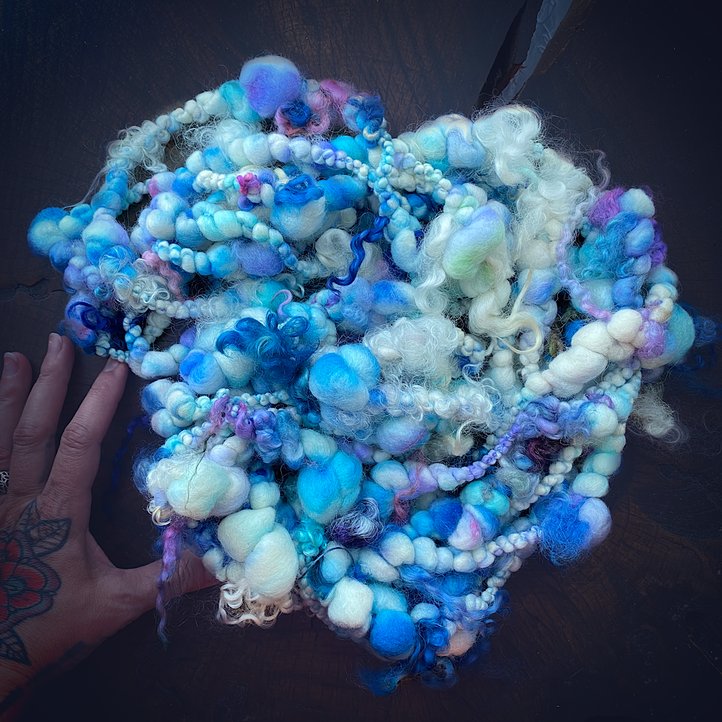 Denim Jumbo boucle art yarn with locks