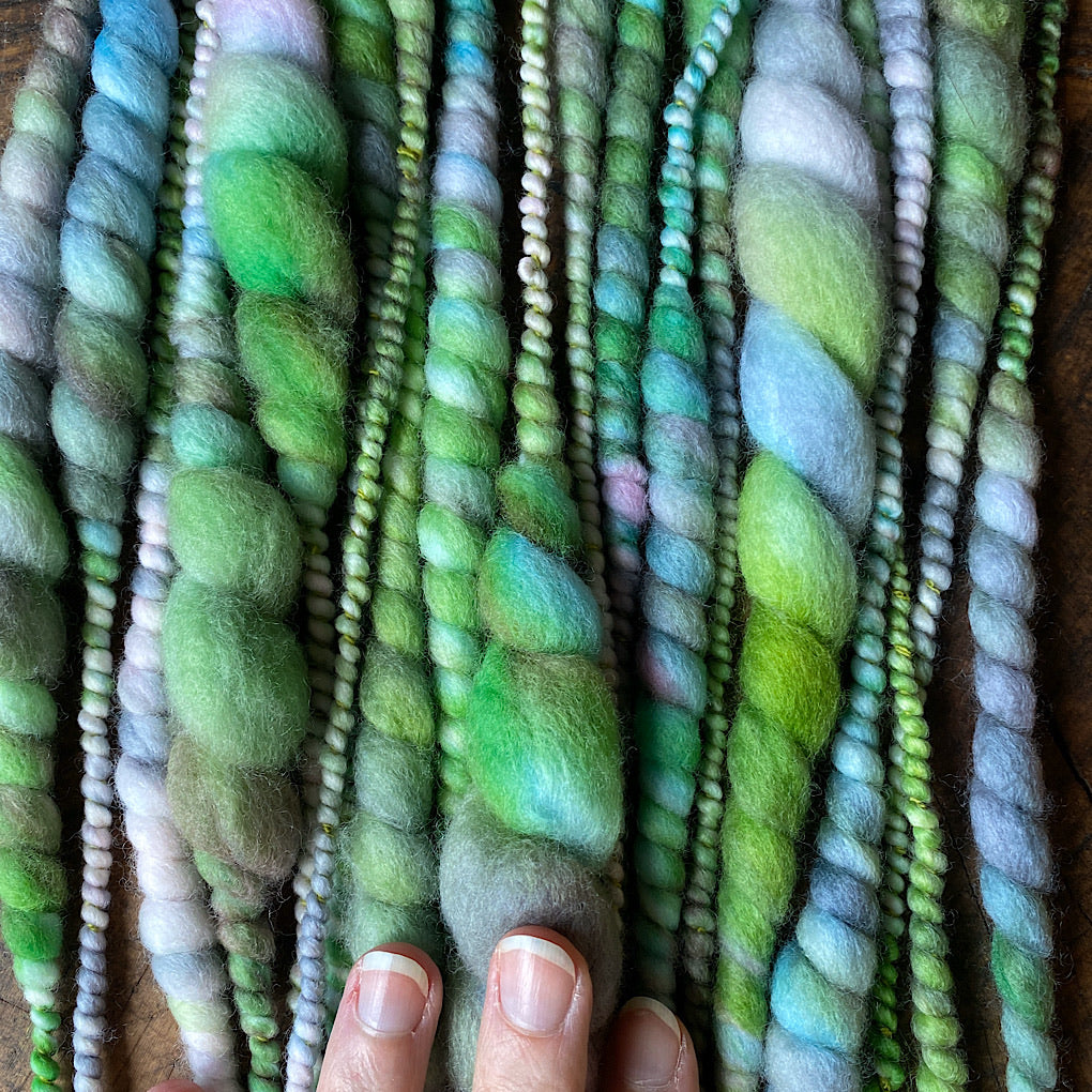 Leaf green Jumbo spiral yarn