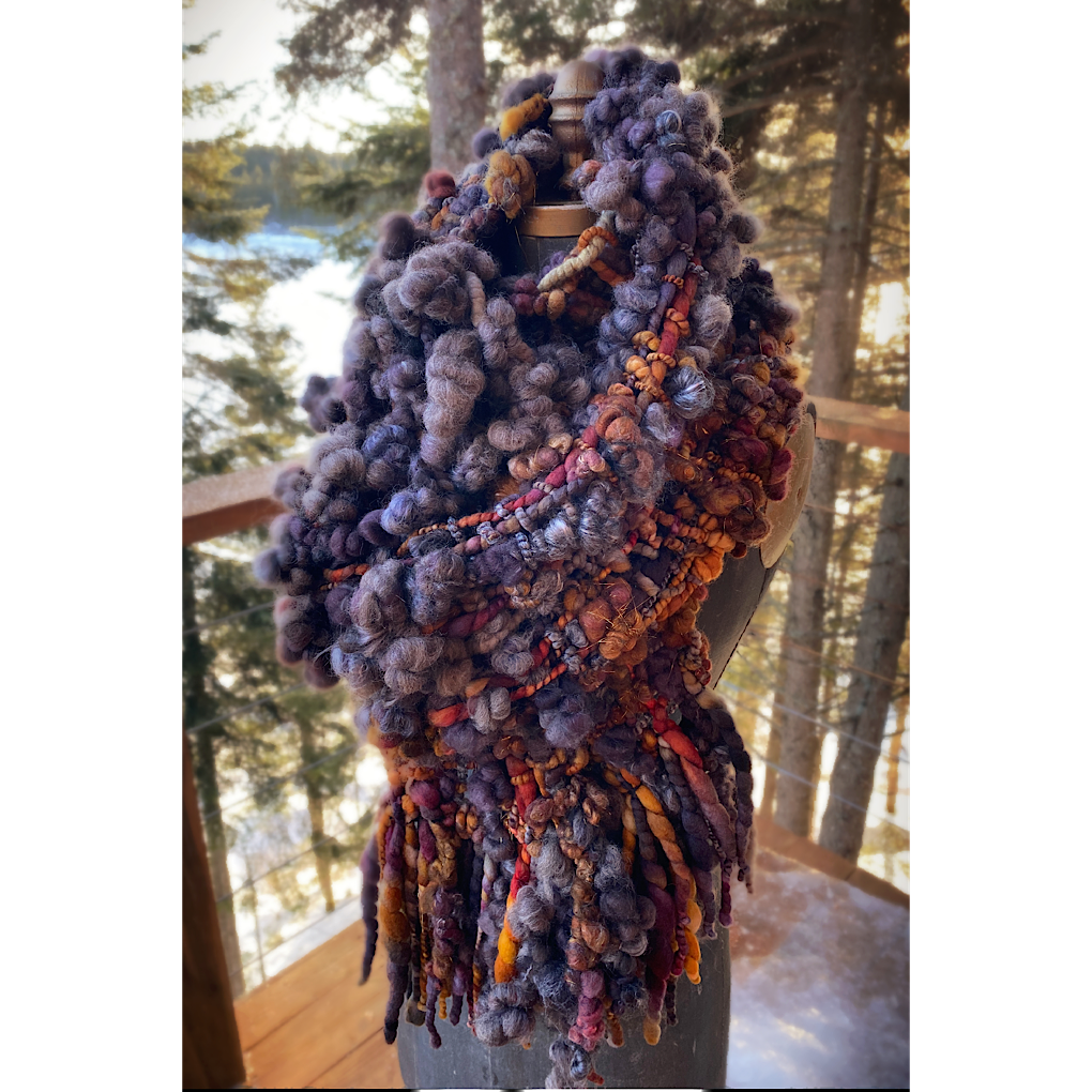 Beside the fireplace - Woven scarf - COMING SOON